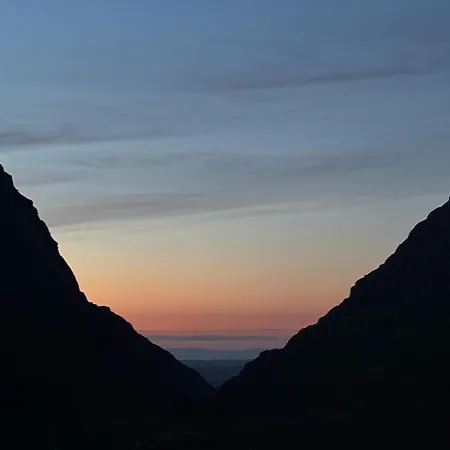 Purple Mountain וילה